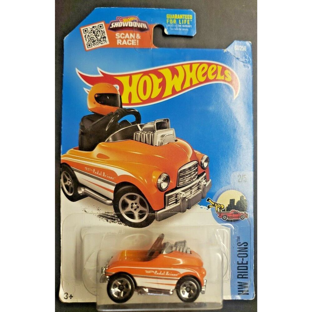 2016 Hot Wheels Pedal Driver 2/5 Orange‎ HW Ride-Ons HW15
